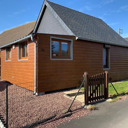 Chaleureux Chalet En Bord De Mer Merville-Franceville-Plage Exterior photo