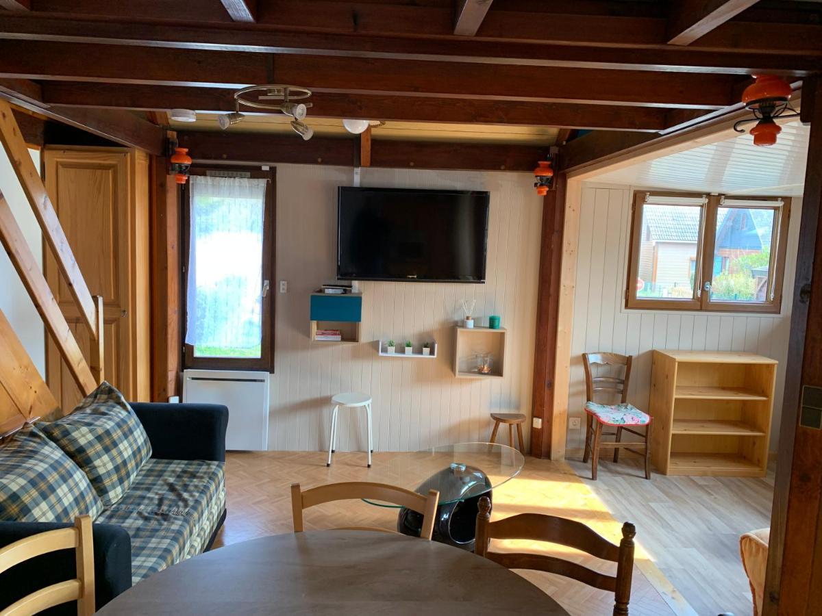 Chaleureux Chalet En Bord De Mer Merville-Franceville-Plage Exterior photo