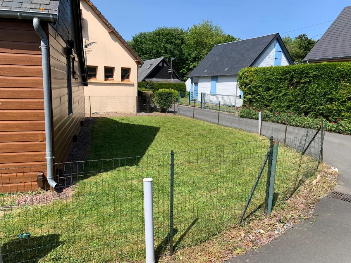 Chaleureux Chalet En Bord De Mer Merville-Franceville-Plage Exterior photo